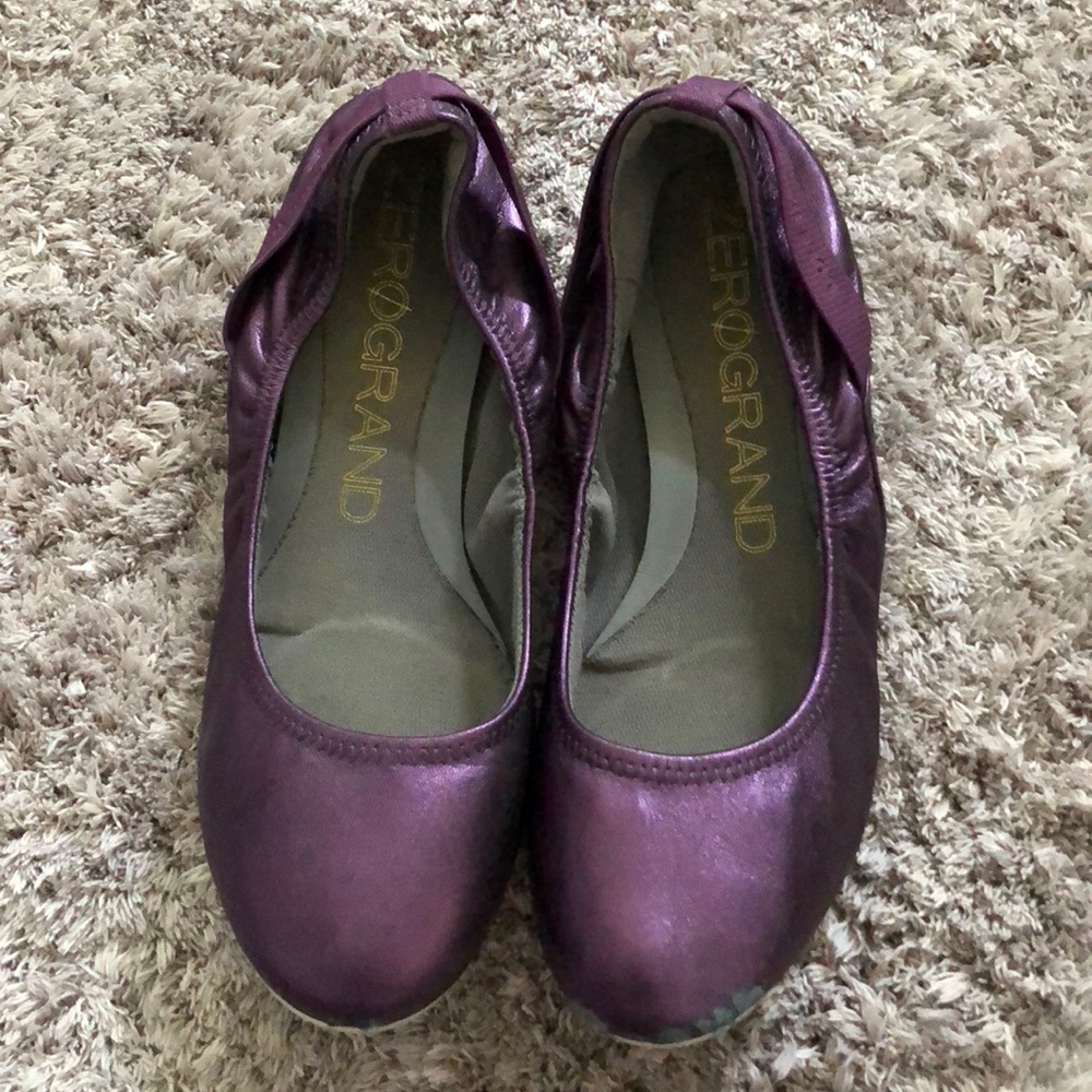 Zerogrand flats in shimmery  Purple. Size 7.5